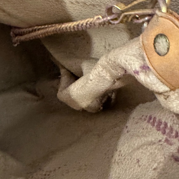 Authentic Monogram Louis vuttion bucket bag - Picture 5 of 10